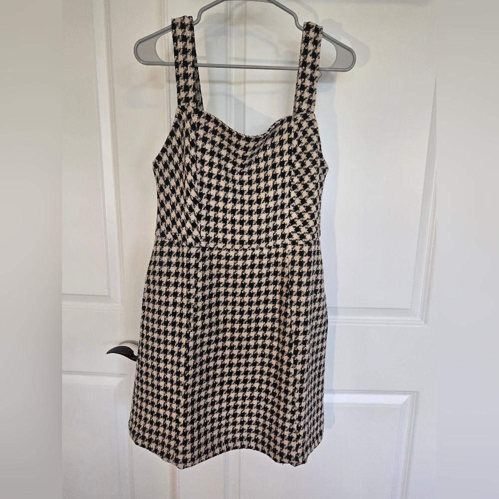 NWT Kori Boutique tan black dress